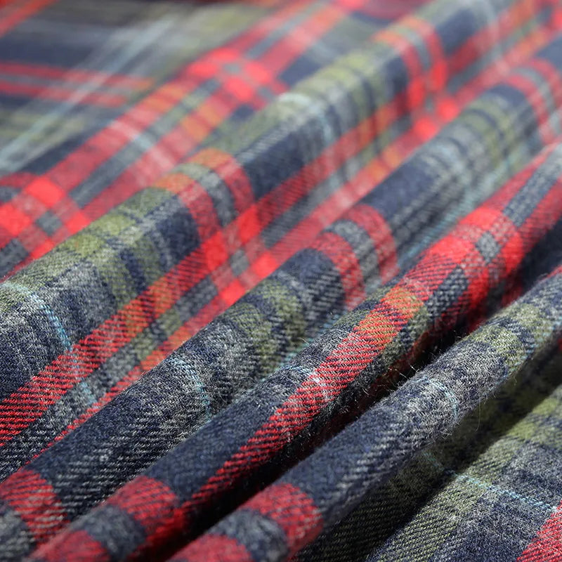 Christmas Tablecloth Round Plaid Tablecloth Wrinkle Resistant Rustic Christmas Checkered Table Cloth for Holiday Party Dining