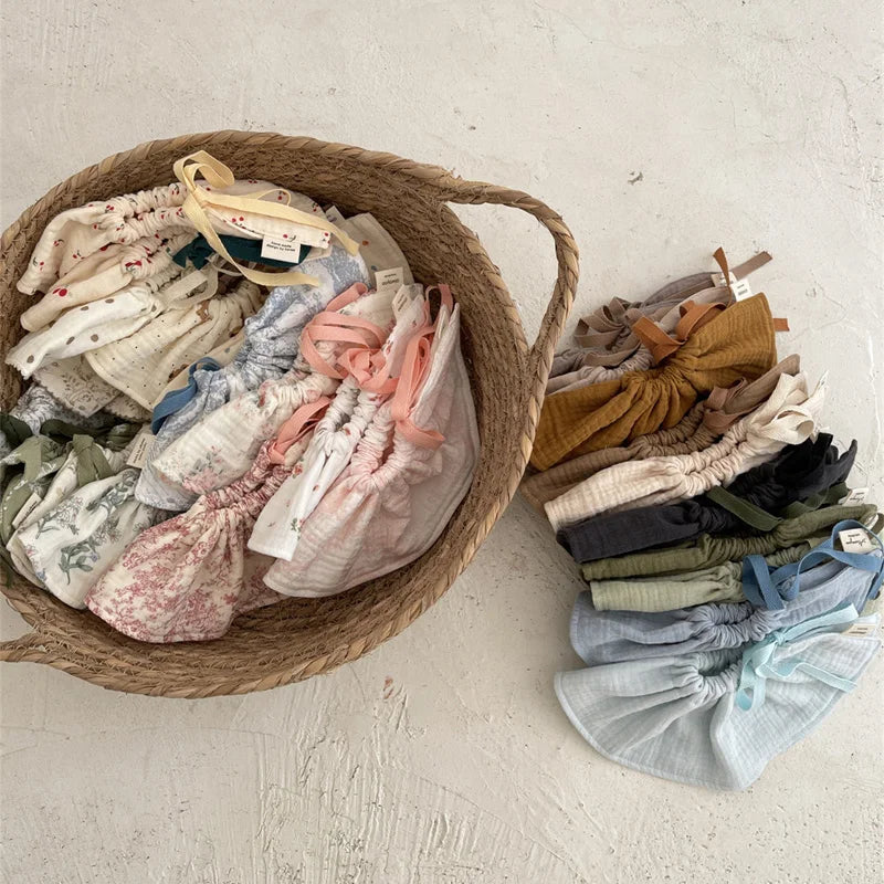 4Layers Cotton Gauze Baby Bibs Toddlers Newborns Printing Ruffle Feeding Burp Cloths Apron Baby Saliva Towel Drool Bib