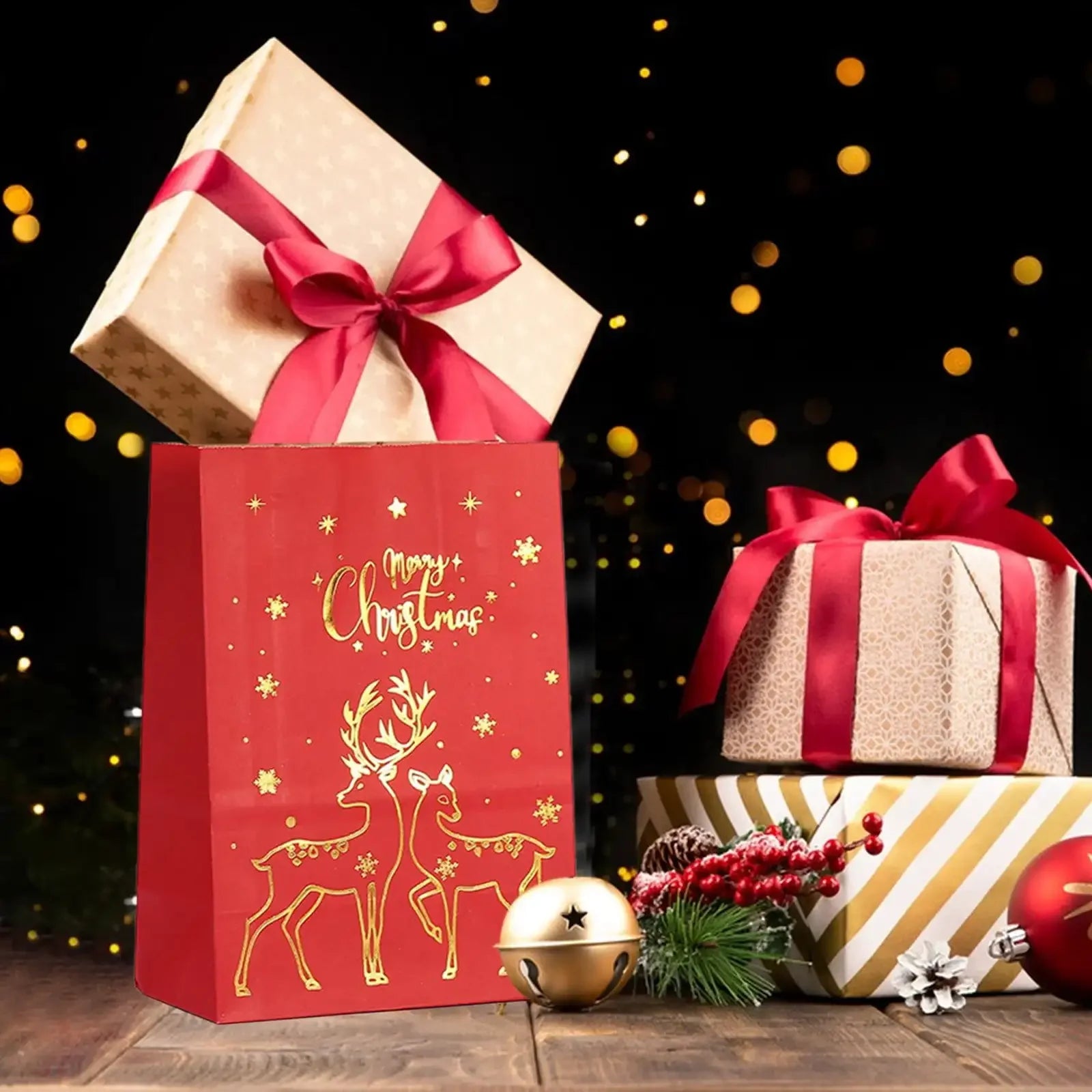 1-24PCS 21X15X8CM Christmas Kraft Paper Handbag Xmas Tree Elk Pattern Gift Candy Cookie Packaging Bags New Year Packing Portable Tote Bags