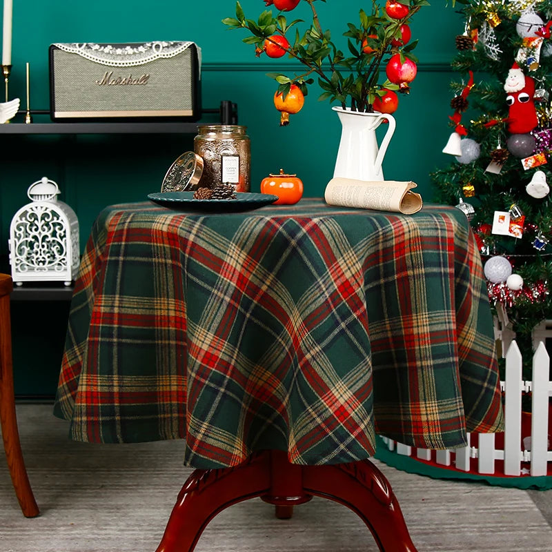 Christmas Tablecloth Round Plaid Tablecloth Wrinkle Resistant Rustic Christmas Checkered Table Cloth for Holiday Party Dining